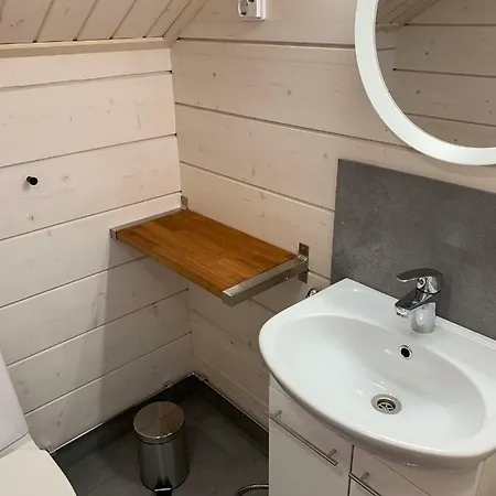 Lumihelmi A & B 公寓 *