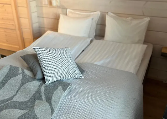 Lumihelmi A & B * Äkäslompolo