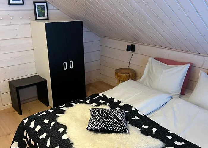 Lumihelmi A & B * Äkäslompolo