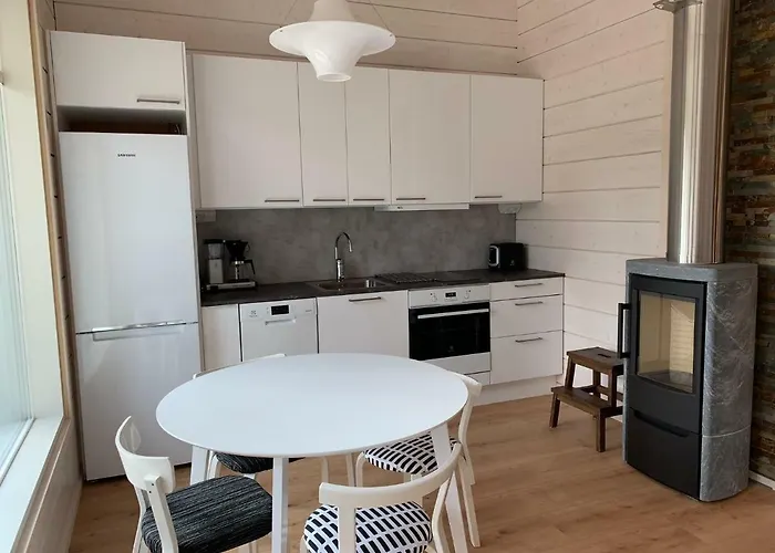 Lumihelmi A & B 아파트 Äkäslompolo